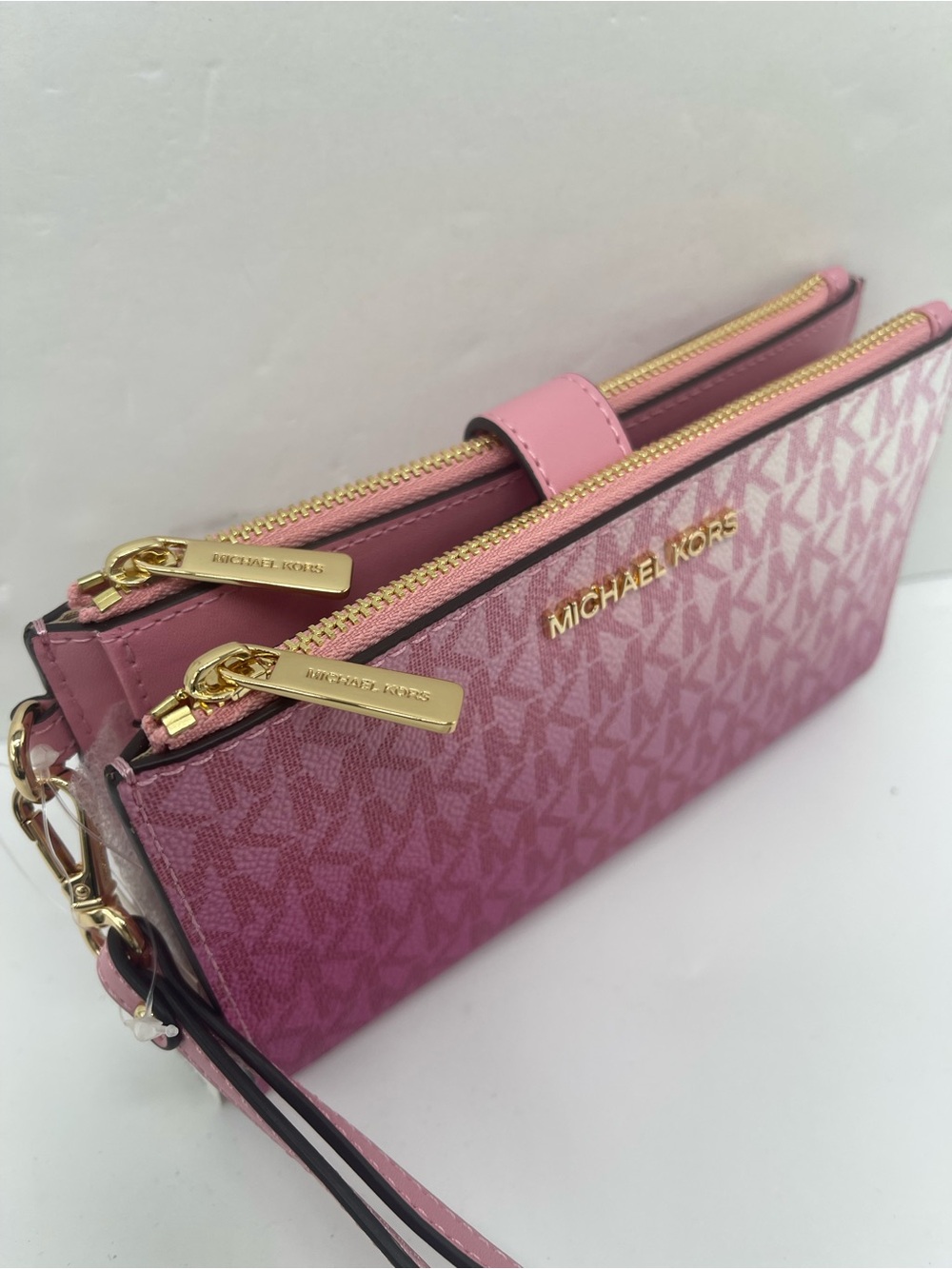 Michael Kors Jet Set Lg Double Zip Ombré Sign Logo Wristlet Wallet Carnation 
NW - Picture 5 of 16